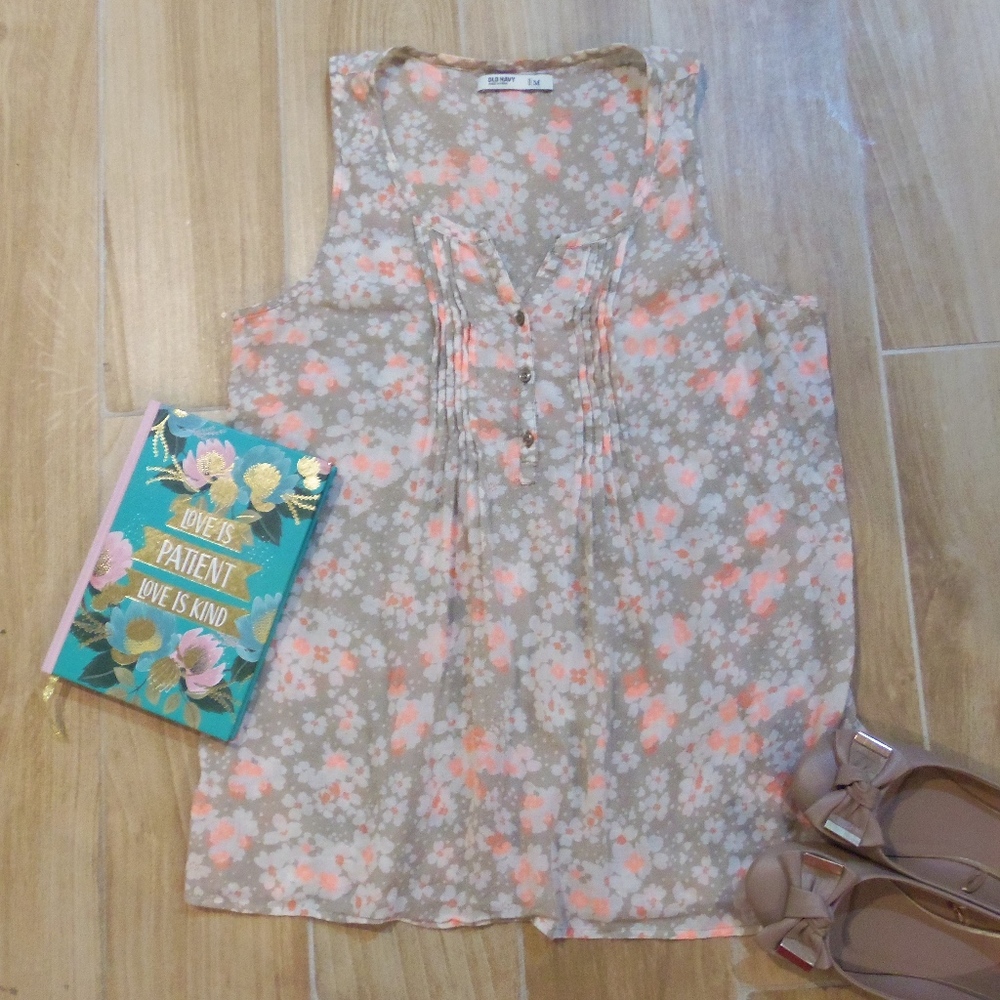 Old Navy Beige Floral Blouse
